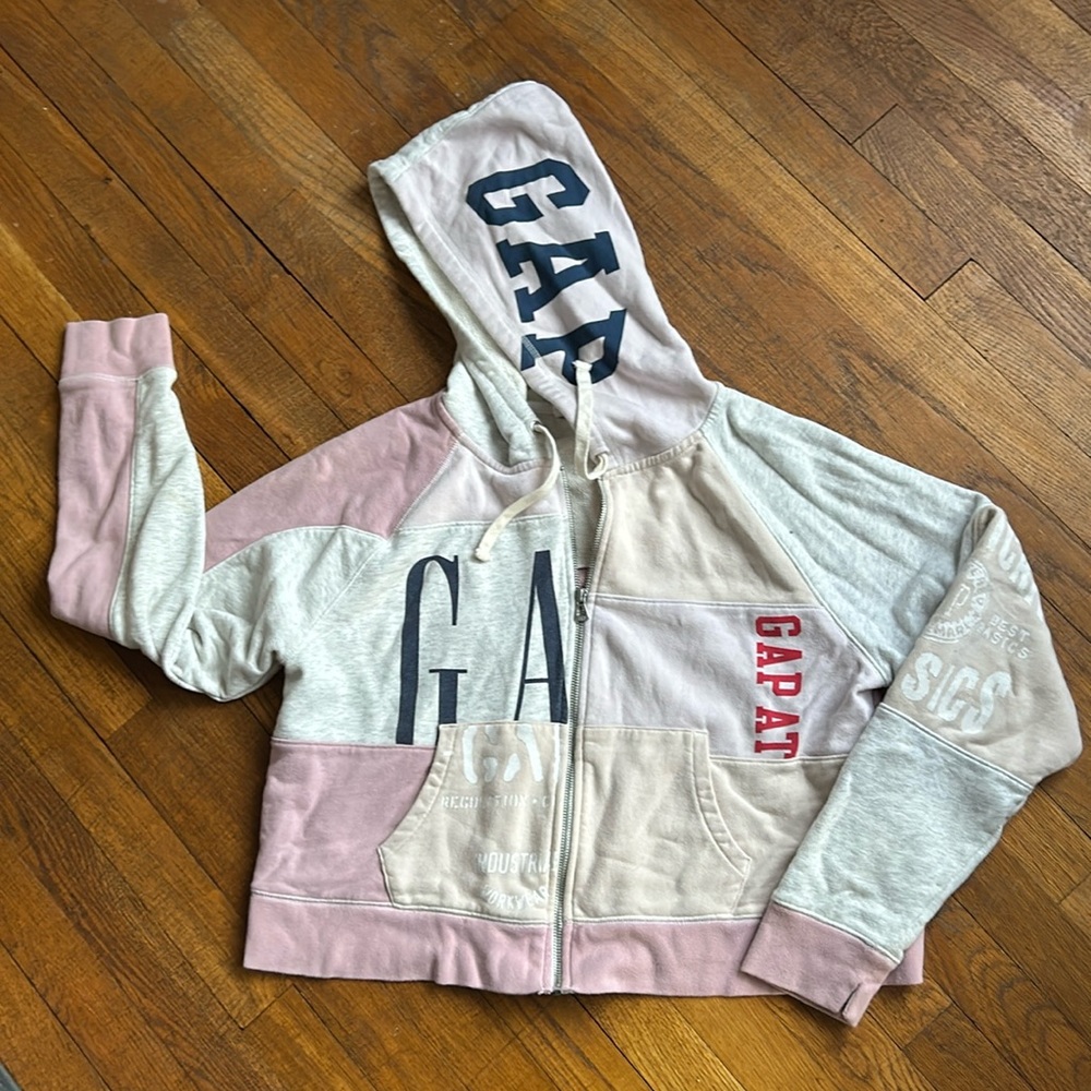 Gap Color block Logo Hoodie